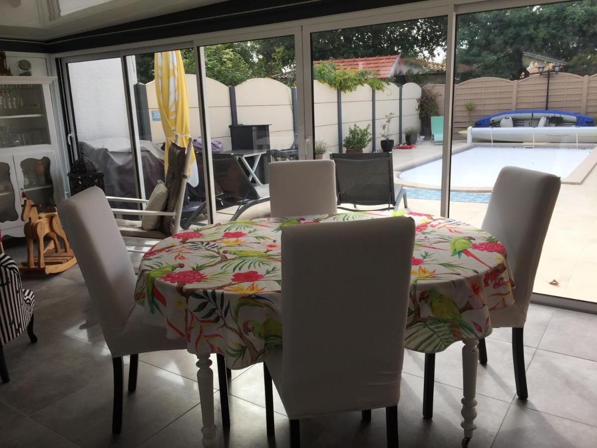 Les Hippocampes Apartment ลาเตสเตอ-เดอ-บูค ภายนอก รูปภาพ